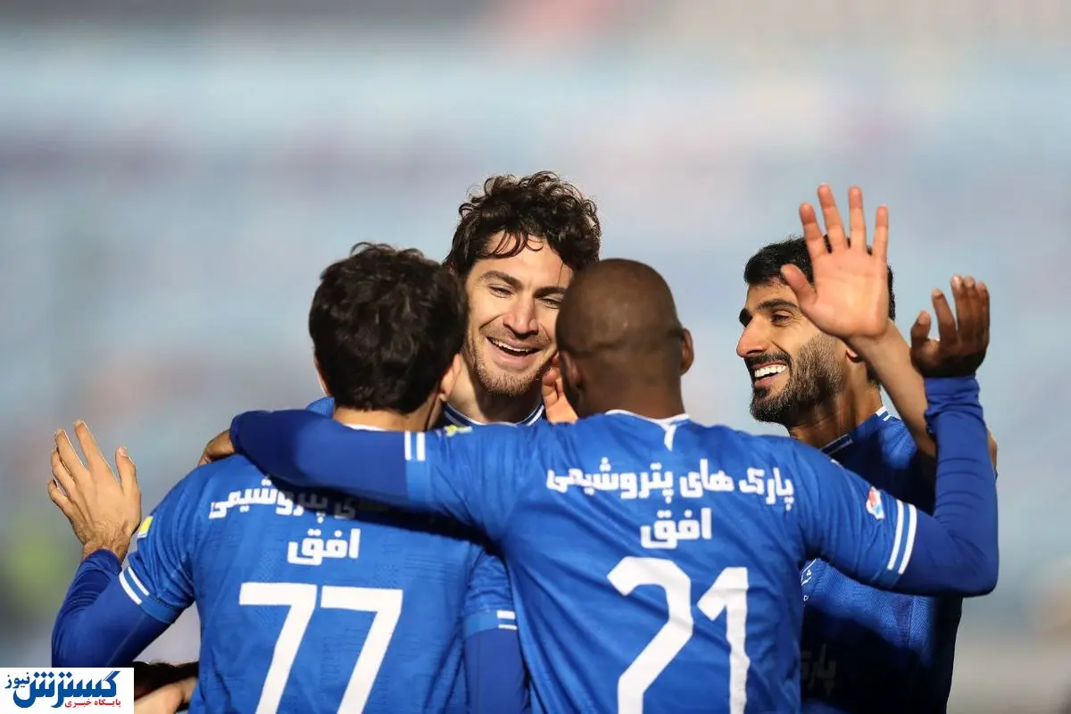 استقلال مهاجمش را از دست داد