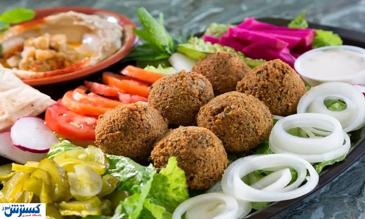 فلافل هم از ارزانی درآمد! / قیمت جدید ساندویچ محبوب در بازار