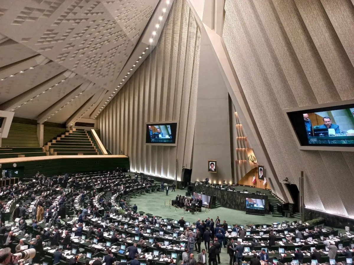 ترکیب هئیت رئیسه پارلمان اعلام شد / سکاندار مجلس چه کسی است؟