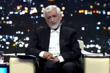 جلیلی: از خطاکار قهرمان نسازیم