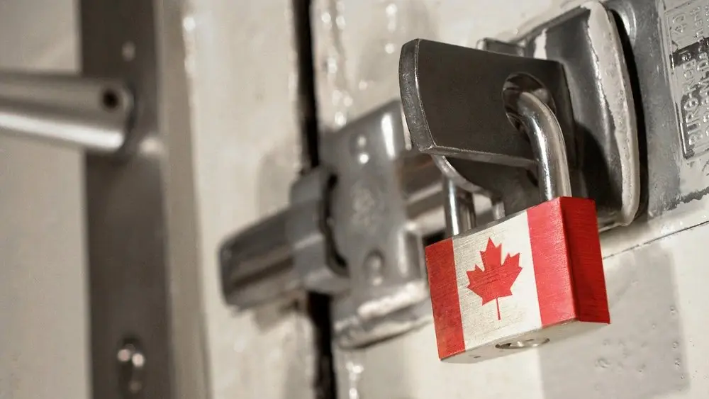 شوکه کننده؟! ویزای توریستی کانادا برای این افراد صادر نمی‌شود!