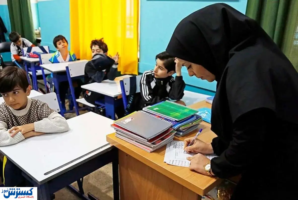 یک نماینده خواستار حذف کد ۱۹ فرهنگیان شد