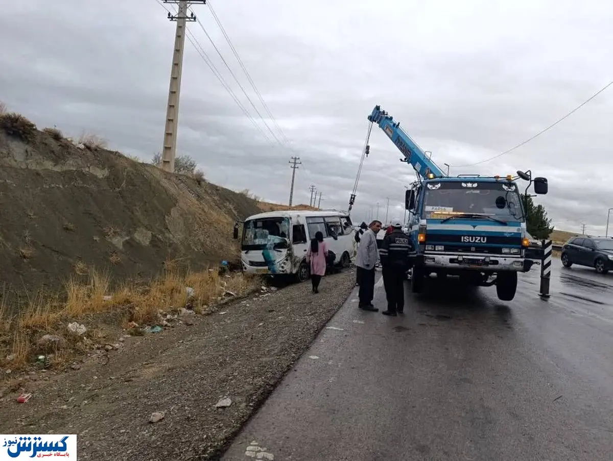 وقوع حادثه تلخ در جاده دماوند امروز ۷ مهر ماه | ۱۳ نفر مصدوم شدند +عکس