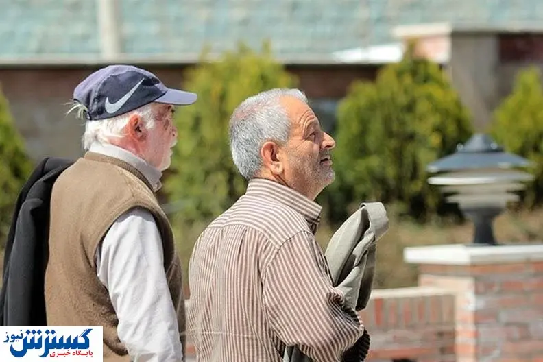 تجمع خیابانی بازنشستگان کارگری | فیش های حقوقی همه را شوکه کرده است