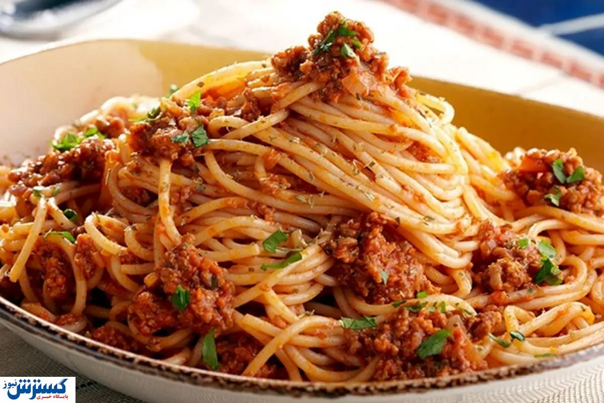 ماکارونی های مسموم گردن ترک ها افتاد! + فیلم