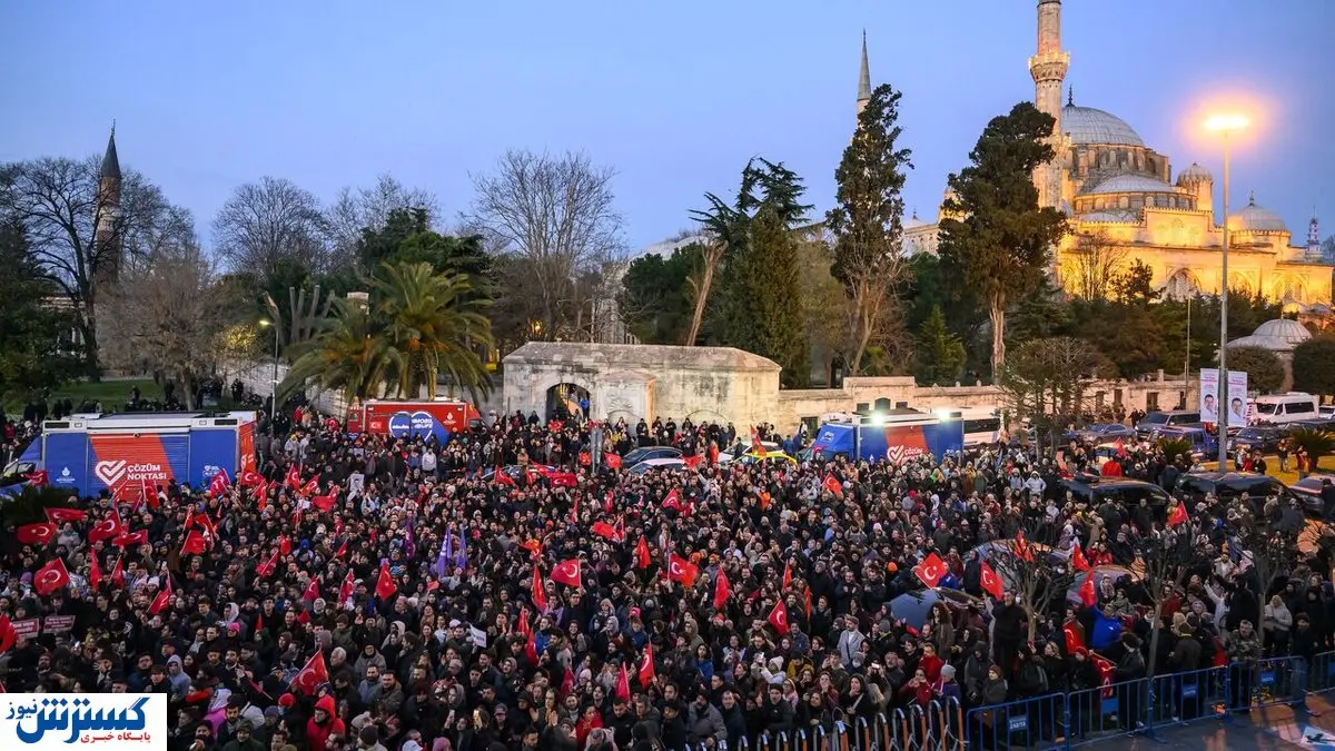 لیر ترکیه در یک قدمی سقوط
