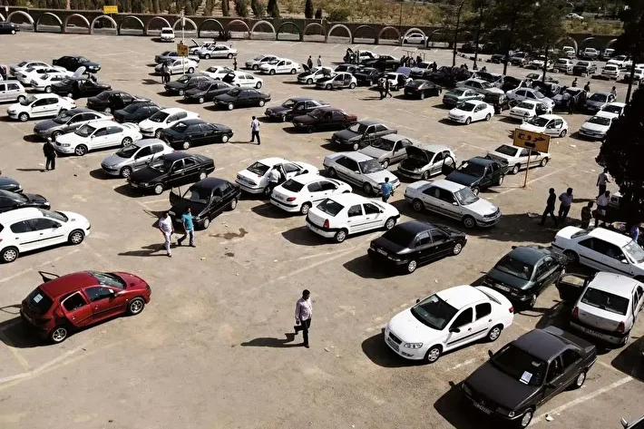 انفجار قیمت در بازار خودروهای کارکرده ؛ پراید ۶۳۰ میلیونی شد !