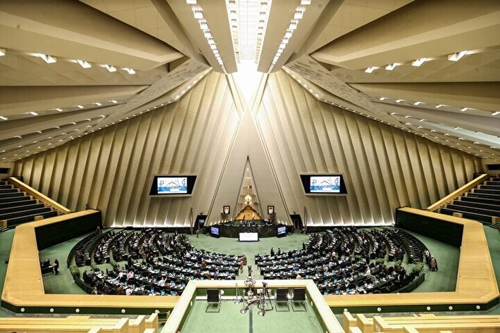 اولتیماتوم قالیباف به وزرای اقتصادی: مجلس خط قرمز ندارد!