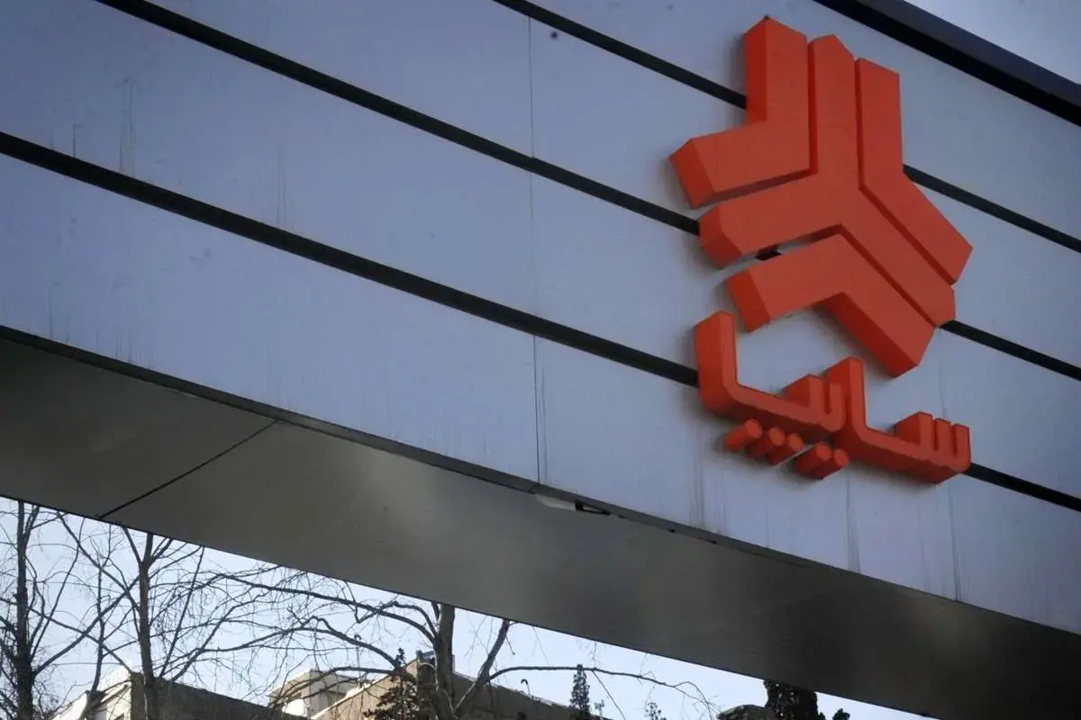 پیش بینی روزهای سخت در بازار خودرو | به داد این صنعت برسید