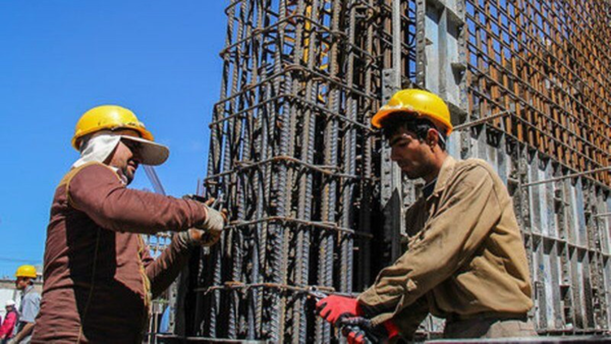 تصمیمات تازه درباره بهبود معیشت کارگران | خبری خوش در راه است