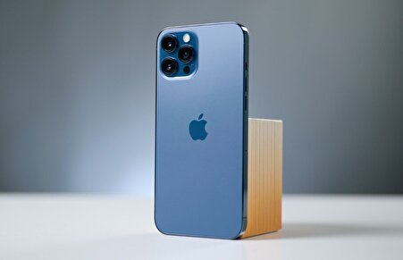 قیمت گوشی های آیفون امروز ۱ دی ۱۴۰۴ | آیفون ۱۳ چند؟