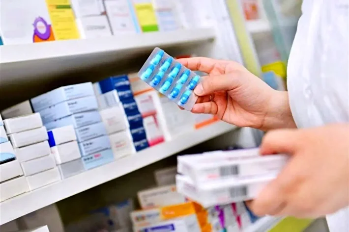 دولت دست از حمایت کشید ؛ دیگر خبری از داروی خارجی نیست !