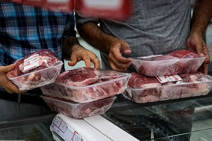 دریایی از گوشت در راه ورود به ایران | بازار تامین شد
