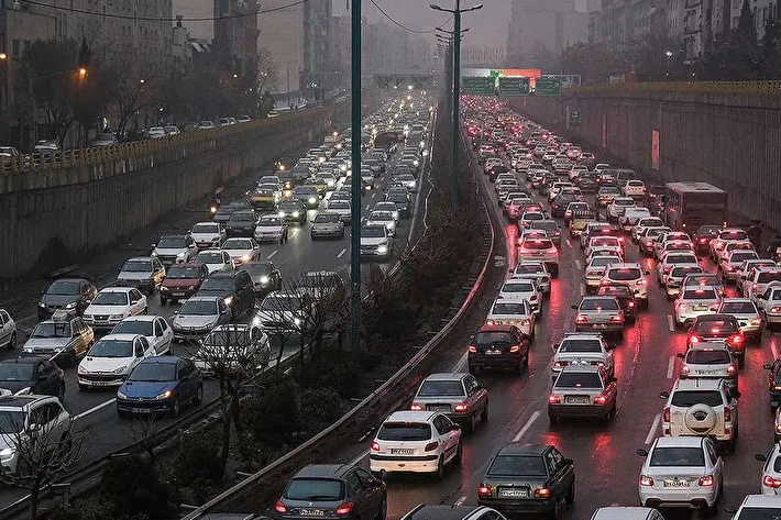 هشدار شهرداری به خودروداران تک‌سرنشین / آماده پرداخت عوارض سنگین باشید