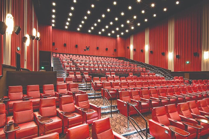 سقوط آزاد گیشه سینما / بهمن ۱۴۰۴ رکورد افت تماشاگر را شکست!