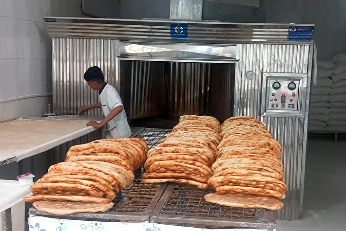 تصمیم دولت درباره قیمت نان و گندم تا پایان سال اعلام شد