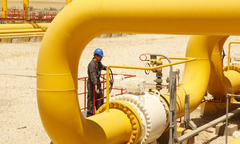 آمادهباش سراسری برای زمستان؛ تأمین گاز پایدار است اما چالشها ادامه دارد / تولیدی آمادهباش سراسری برای زمستان؛ تأمین گاز پایدار است اما چالشها ادامه دارد / تولیدی