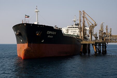 فروش نفت ایران زیر سایه تعرفه جدید؛ ترامپ به خریداران سیگنال فرستاد؟