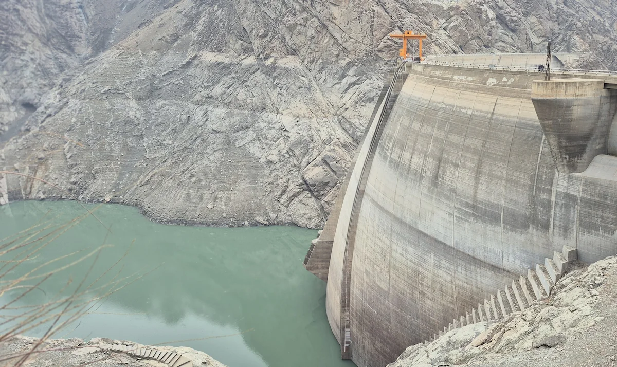 سد کرج به لبِ مرگ رسید؛ فقط ۳ درصد آب برای تأمین پایتخت باقی مانده است! سد کرج به لبِ مرگ رسید؛ فقط ۳ درصد آب برای تأمین پایتخت باقی مانده است!