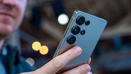 قیمت گوشی‌ های سامسونگ امروز ۸ بهمن ۱۴۰۴ | گلکسی S۲۵ اولترا چند؟