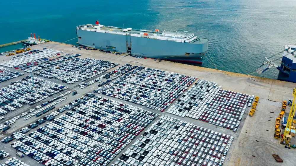 ریزش و جهش عجیب در بازار خودرو؛ خریداران سرگیجه گرفتند + جدول