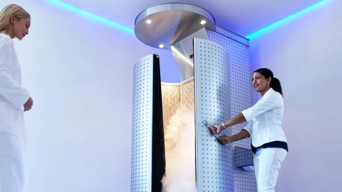 آشنایی با کرایوتراپی: همه چیز درباره درمان با سرما