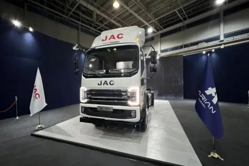 راهنمای جامع کامیونت‌ جک