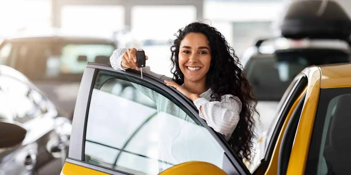 راهنمای خرید اولین خودرو | چه نکاتی را چک کنیم؟