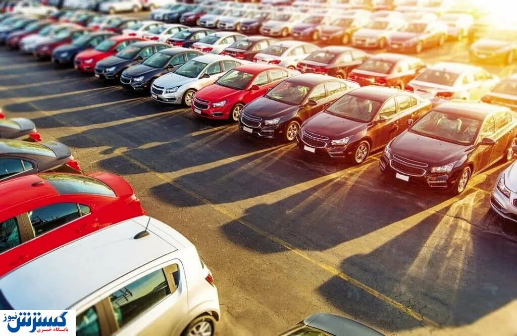 بازی تازه دولت با جیب مردم ؛ سر ثبت نام کنندگان خودرو کلاه رفت ؟