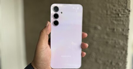 قیمت گوشی های سامسونگ امروز ۱۷ آذر ۱۴۰۴ | Galaxy A35 گران شد