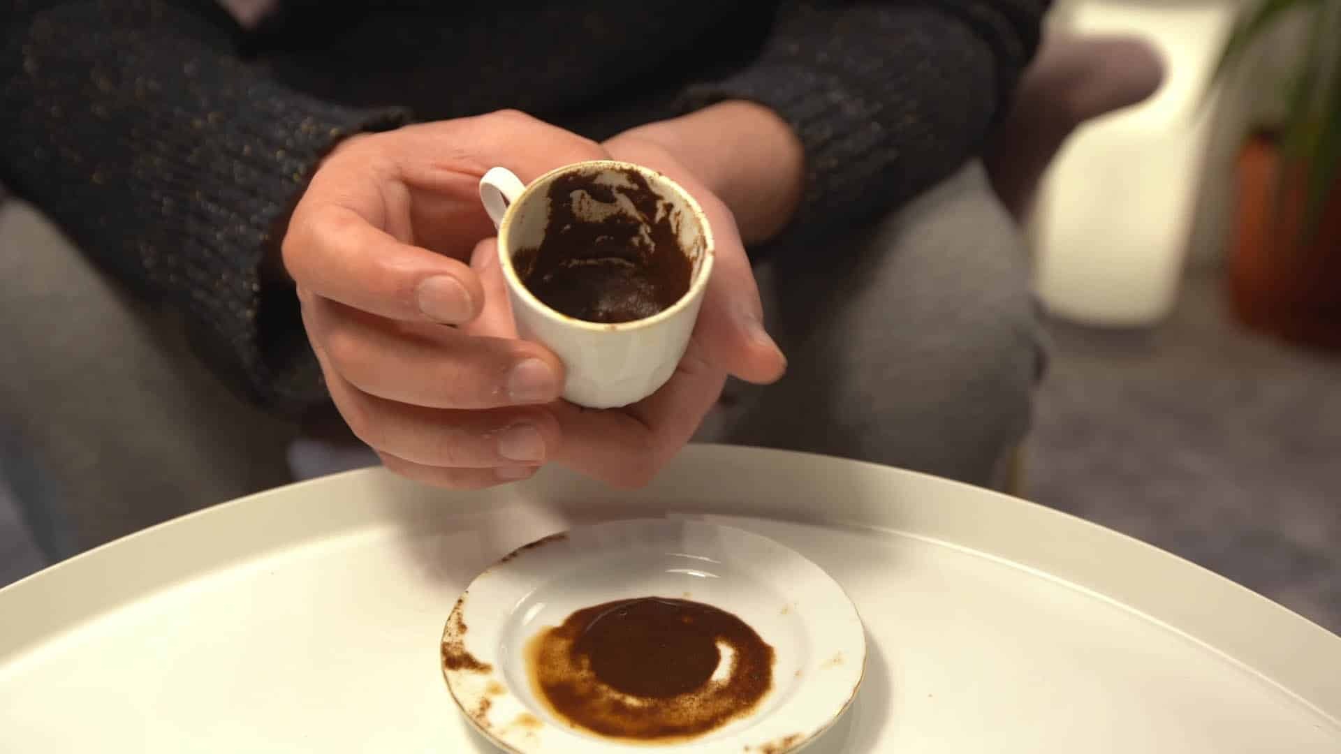 پیش بینی شوکه کننده از آینده شما با فال قهوه امروز | در کار شما گشایش ایجاد میشود پیش بینی شوکه کننده از آینده شما با فال قهوه امروز | در کار شما گشایش ایجاد میشود