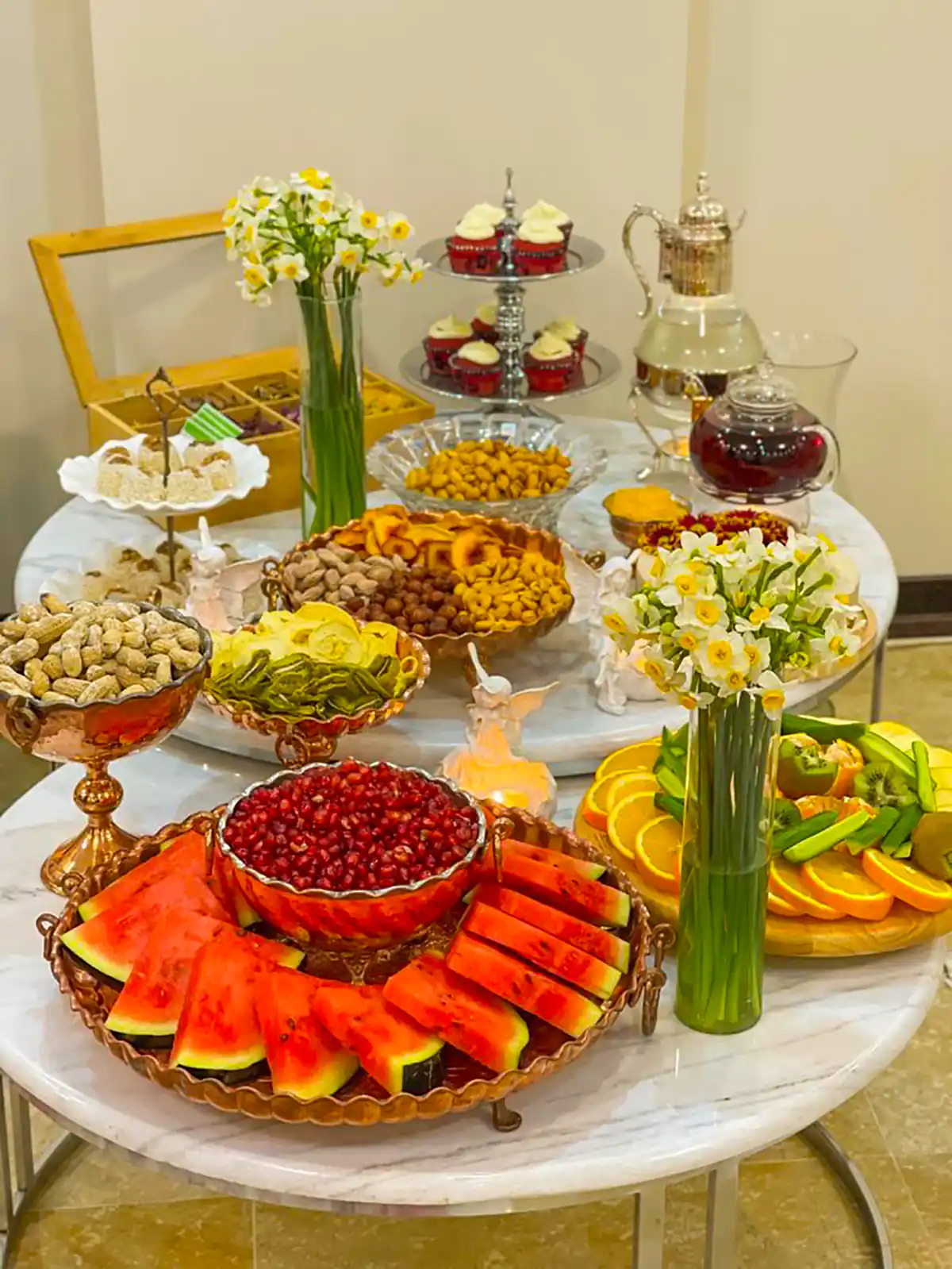 ایده های یلدایی جذاب و آسان | میوه آرایی و تزئین سفره یلدا + فیلم