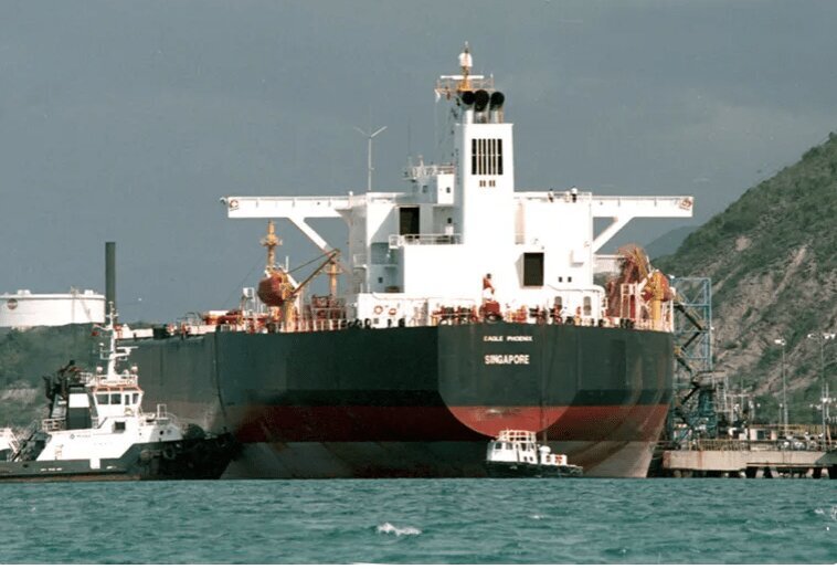 لشکرکشی ترامپ بازار نفت را آتش زد ؛ خوشبحال ایران شد !