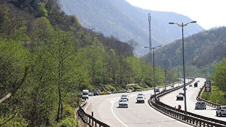 انسداد ۴ محور شریانی کشور؛ چالوس تا ساعت ۱۹ بسته شد