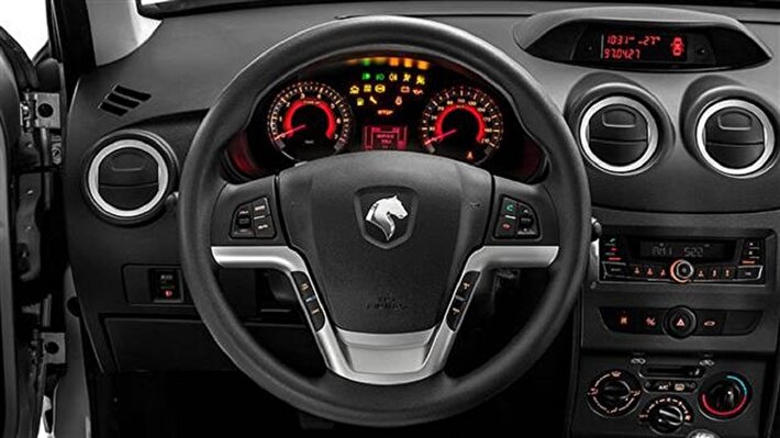 فاجعه قیمت‌گذاری ؛ ایران‌خودرو بازار را متلاطم کرد