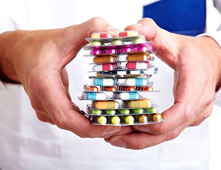 فشار تورم بر قفسه داروخانه‌ها ؛ منتظر افزایش قیمت دارو باشید