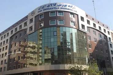 موج عرضه در بورس کالا / ۴۲۶ هزار تن محصول صادراتی در راه است