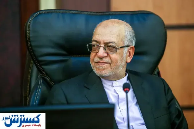 زنگنه درباره کارت سوخت اشتباه کرد/ با روحانی حرفم شد/ ارز ۴۲۰۰ تومانی اشتباه بود