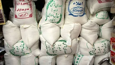 آغاز ترخیص ده‌ها هزار تن برنج از گمرکات
