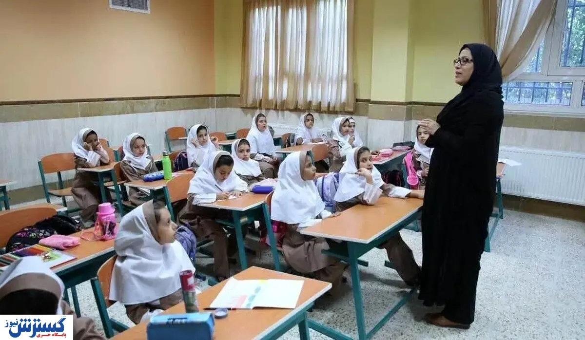 والدین نسبت به سن معلمان گلایه نکنند، ملاک ما نشاط است