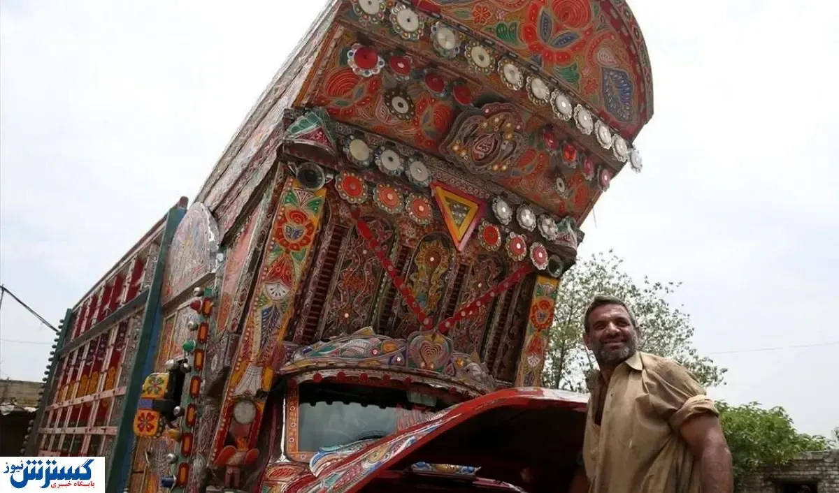 یک هنر عجیب در پاکستان!/ نقاشی روی کامیون