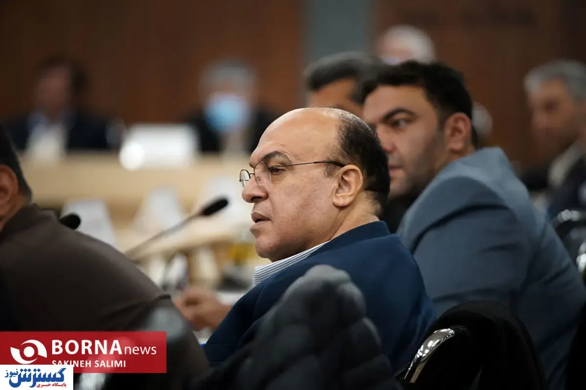 پوریا: کیومرث هاشمی از بدنه ورزش است و تجربه مدیریت دارد