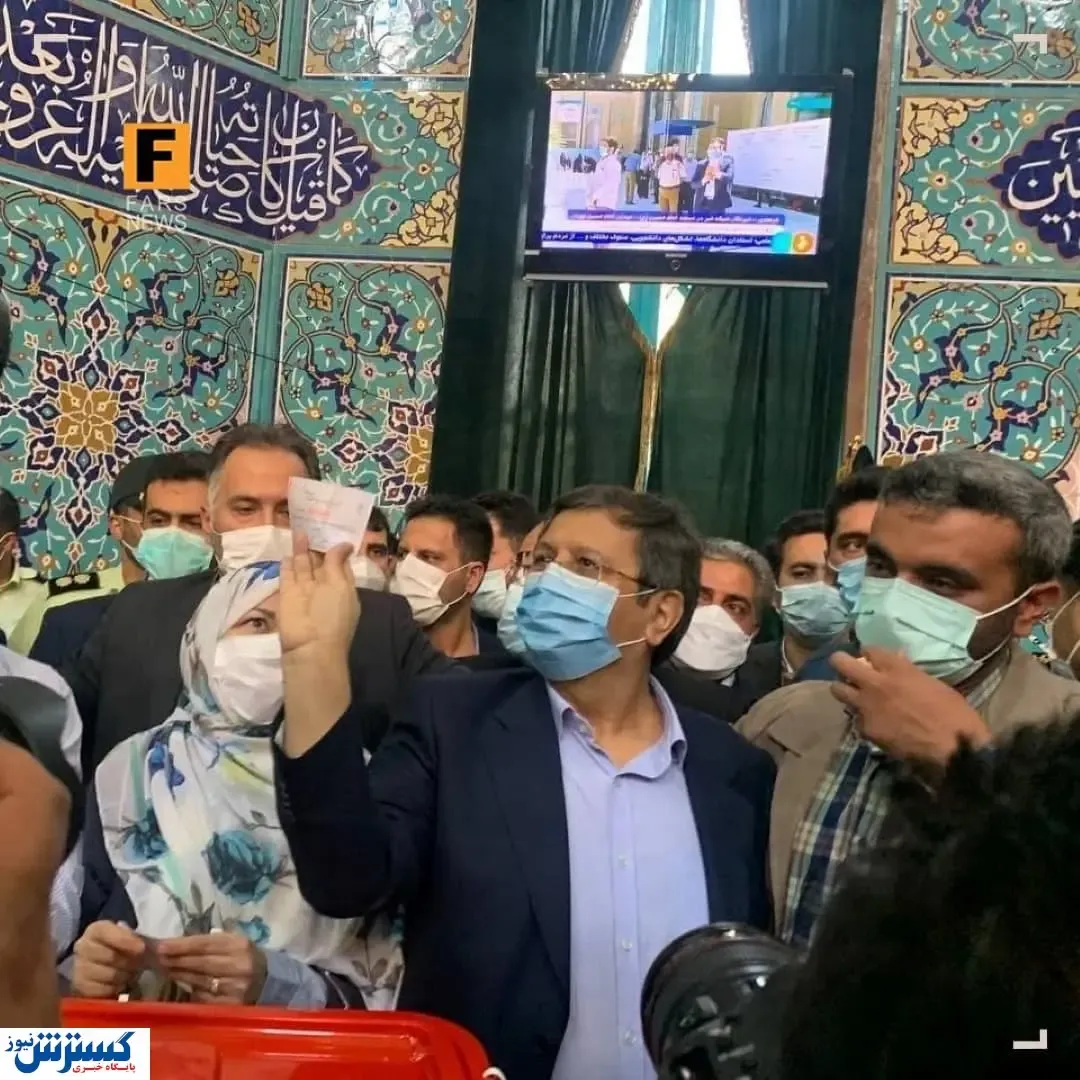 همتی: مردم حق دارند با رفاه و با آرامش زندگی کنند