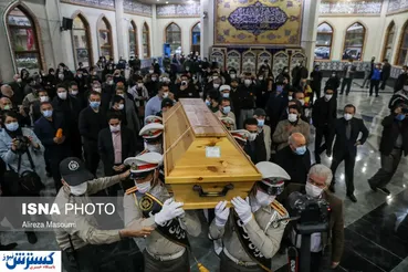 تصاویر/ اقامه نماز بر پیکر استاد شجریان