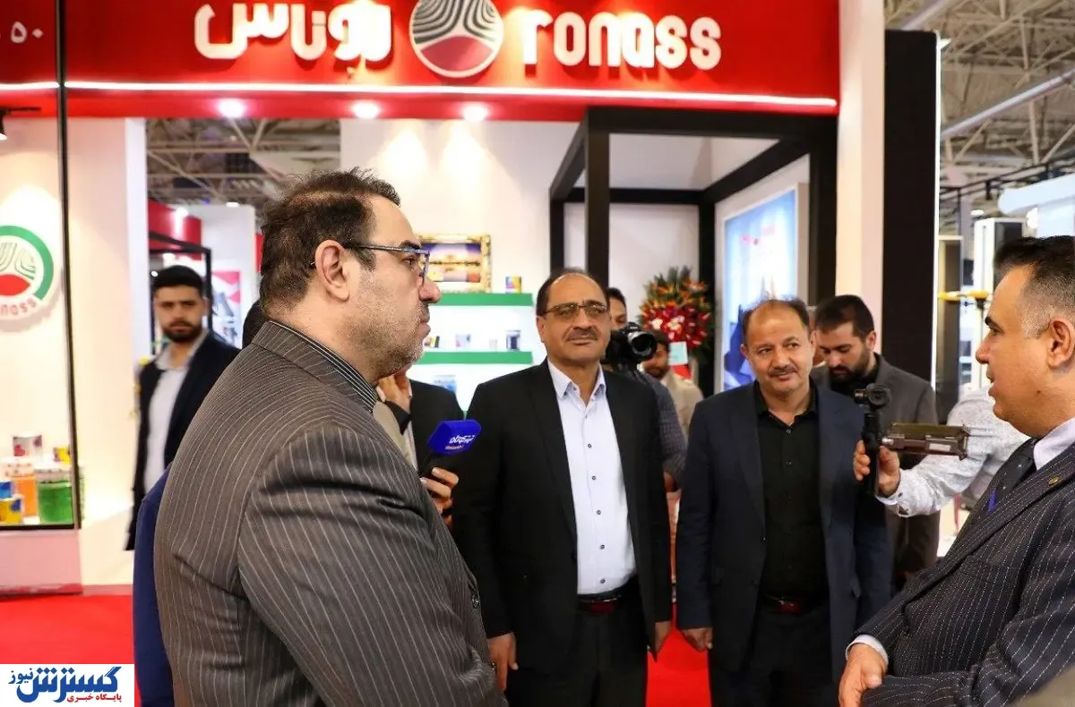 بازدید نمایندگان مجلس و معاون وزیر صمت از نمایشگاه رنگ و رزین