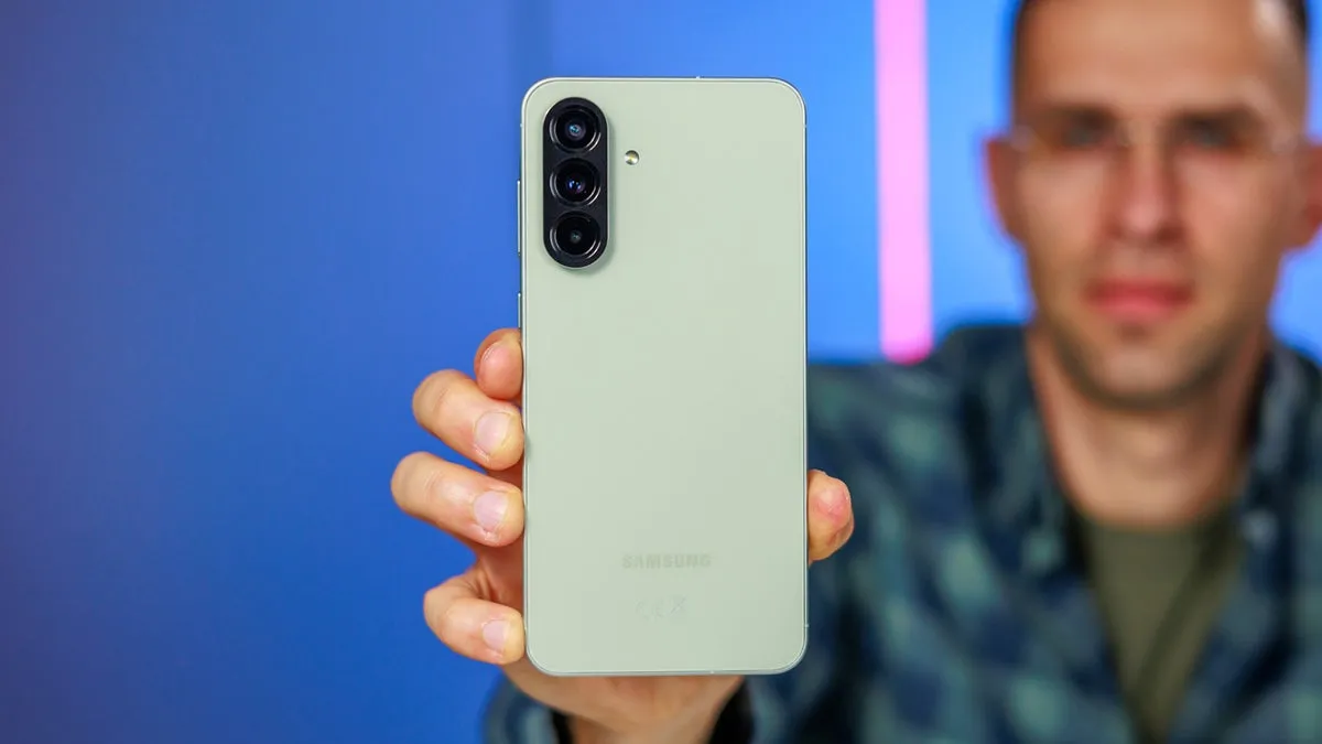 قیمت گوشی های سامسونگ امروز ۴ اسفند ۱۴۰۴ / Galaxy A56 رکورد تاریخی را شکست