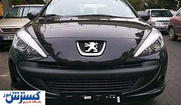 قیمت عجیب یک جفت چراغ جلو و عقب ۲۰۷