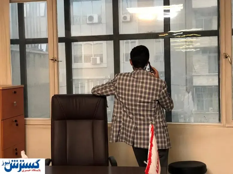 چرا بازاریابان، ایستاده زنگ می‌زنند؟