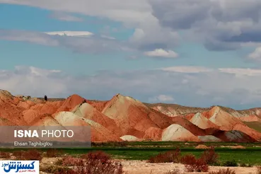 تصاویر/ کوه‌های رنگی «ماهنشان»، جاذبه عجیب زنجان