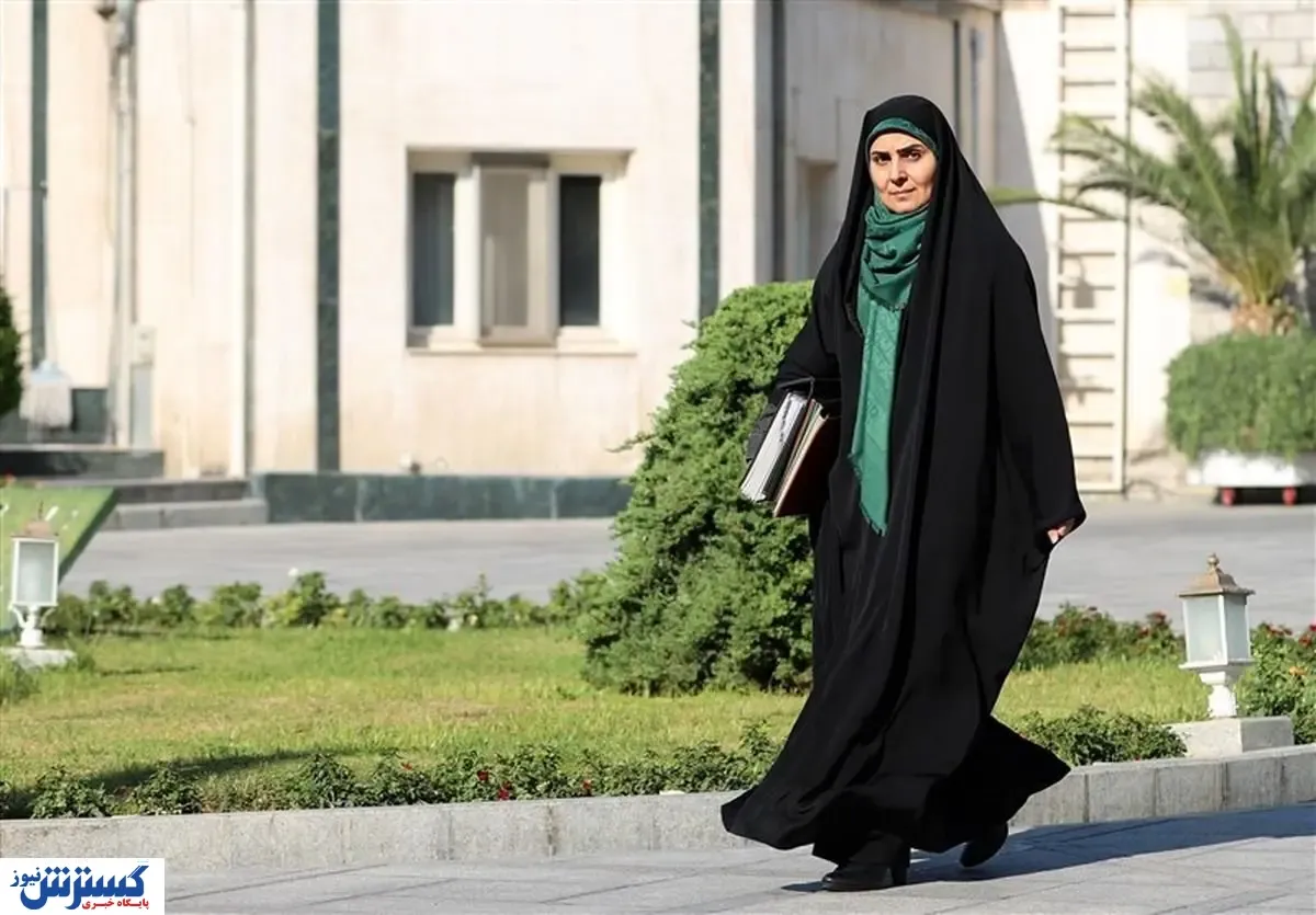 صفر تا ۱۰۰ سفر وزیر راه به چهارمحال و بختیاری | صادق از ریل گذاری راه‌آهن شهرکرد – اصفهان بازدید کرد